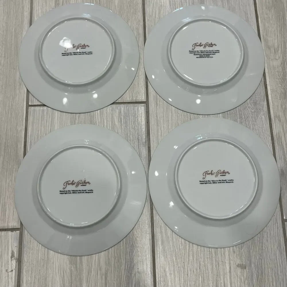 Set of 4 Disney Pooh's Garden Salad Plates 8.25
